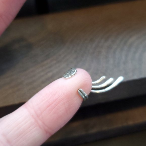 Size 0.25 925 Sterling Silver Beautiful Baby Ring - Picture 2 of 6